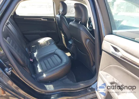 2013 Ford Fusion Se z USA, uszkodzony, nr VIN 3FA6P0HR6DR302056